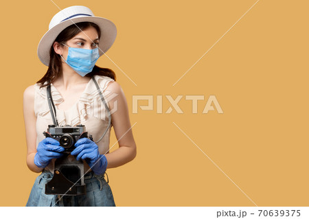 travel photo stay safe pandemic restriction 70639375