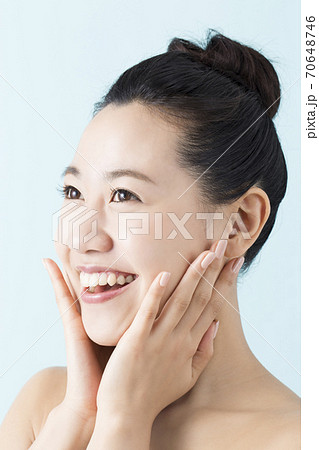 スキンケアイメージ 70648746