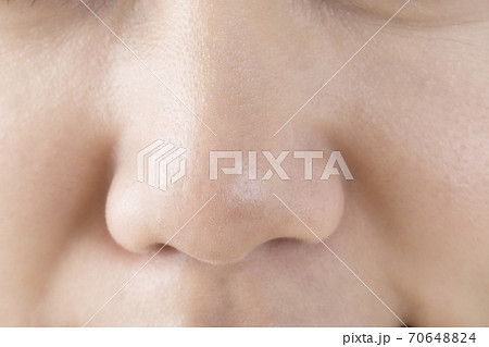 女性の鼻の写真素材