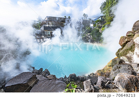 大分県別府市　別府地獄めぐり　海地獄 70649213