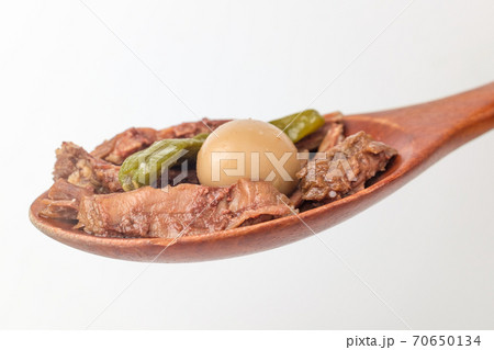 肉 うずら卵 煮物 70650134