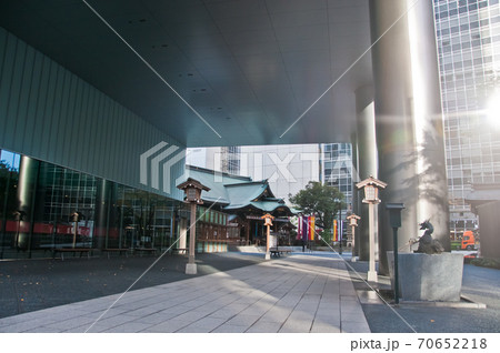Toranomon Kotohiragu Shrine at Minato district, which is one of the busiest business districts of Tokyo. Toranomon Kotohiragu Shrine at Minato district, which is one of the busiest business districts of Tokyo. 70652218