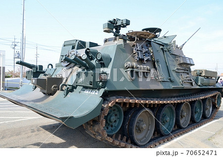 78式戦車回収車の写真素材 [70652471] - PIXTA