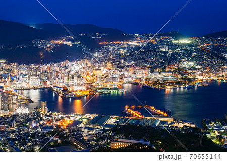 日本三大夜景 長崎 稲佐山から眺望 日本三大夜景 長崎 稲佐山から眺望 70655144