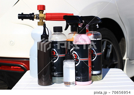 洗車用洗剤とスノーフォームランス 70656954