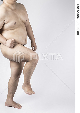 メタボの男性 70659304