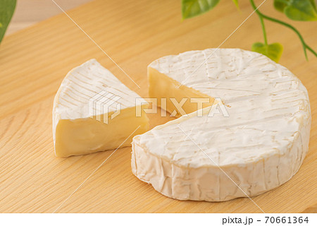 カマンベールチーズの写真素材