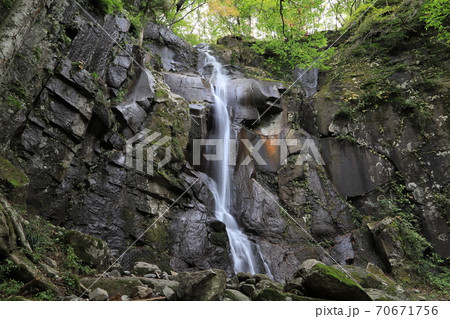 不動滝(綾織の滝) 70671756