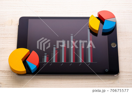 円グラフ シェア 比較 立体模型 円グラフ シェア 比較 立体模型 70675577