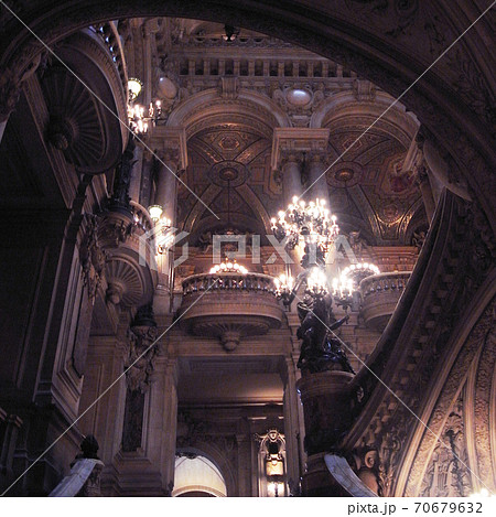 パリ オペラ座 @ フランス 70679632