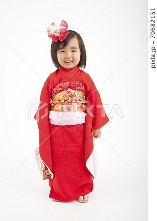 着物姿の女の子 70682151