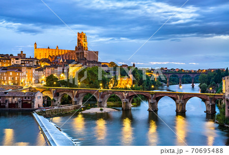 Albi the Cathedral and the Old Bridge, France 70695488