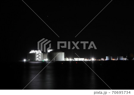 石狩LNG基地の夜景 70695734