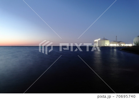 石狩LNG基地の夜景 石狩LNG基地の夜景 70695740