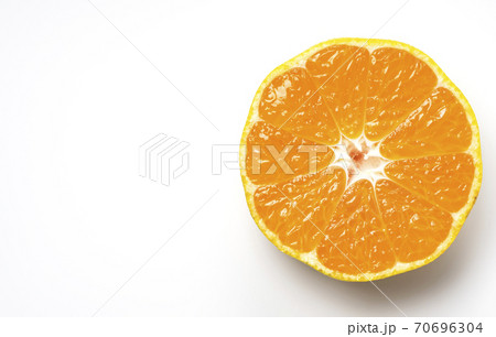 早生みかん 70696304
