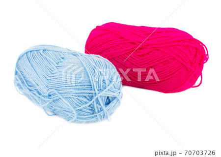 Two yarn clews Two yarn clews 70703726