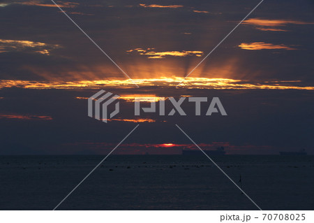 海 風景 夕焼け 70708025