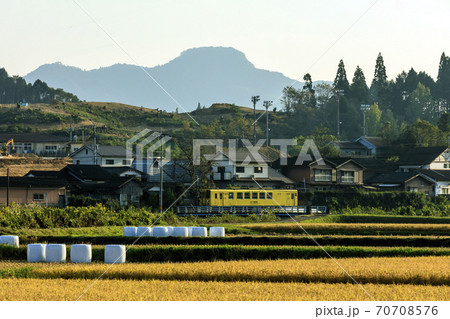 秋の筑肥線 70708576