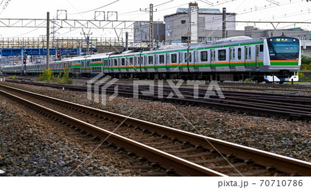 朝の電車 朝の電車 70710786