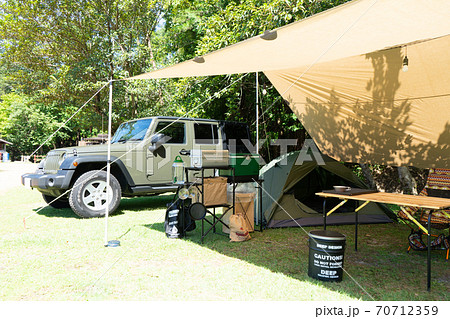 オートキャプ場でのファミリーキャンプレアウト 70712359