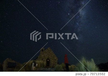 羊飼いの教会、デカポ、テカポ、湖、星空、宇宙(ニュージーランド) 羊飼いの教会、デカポ、テカポ、湖、星空、宇宙(ニュージーランド) 70713502