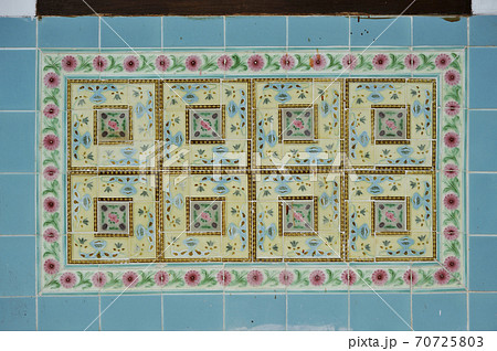 ペナン島ジョージタウンのマジョリカタイル 70725803