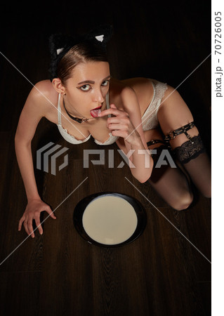 woman in lingerie woman in lingerie 70726005