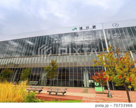 JR旭川駅 駅ビルと紅葉 / Asahikawa station, Japan JR旭川駅 駅ビルと紅葉 / Asahikawa station, Japan 70733966