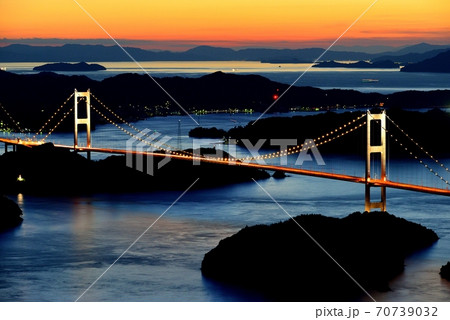 来島海峡大橋の夜景 来島海峡大橋の夜景 70739032