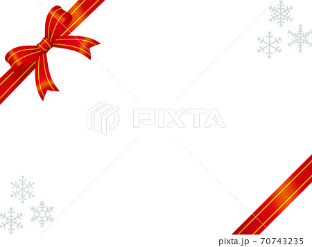 クリスマスのリボン装飾フレーム背景 70743235