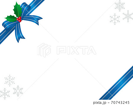 クリスマスのリボン装飾フレーム背景 70743245