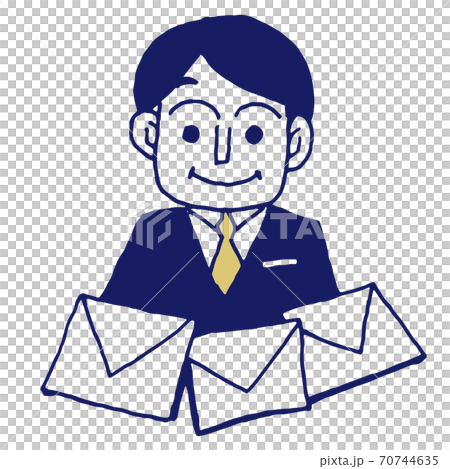 メールの山と男性 メールの山と男性 70744635