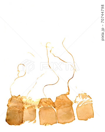 Imprint of used tea bags - breakfast 70744798