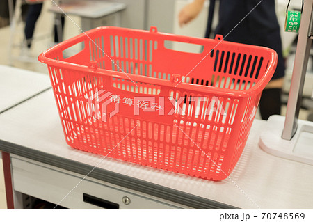 買物カゴ 買物カゴ 70748569
