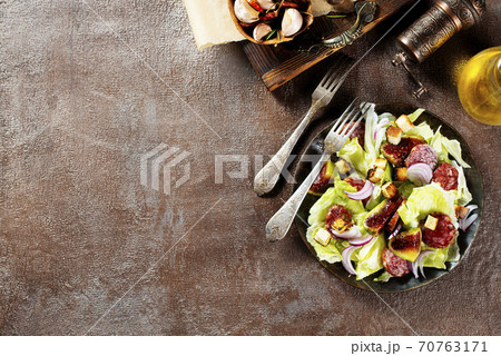 salad 70763171