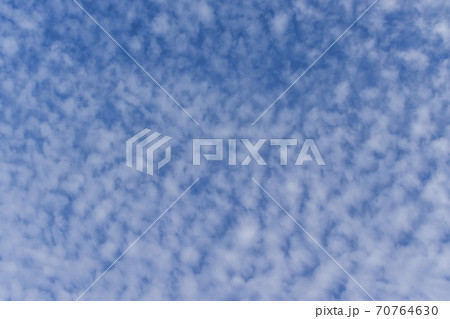 うろこ雲の空 うろこ雲の空 70764630