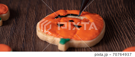 ビスケット クッキー クラッカー 70764937