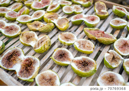 Traditional dried italian figs on sun light,healthy food,dry fruit,cilento 70769368