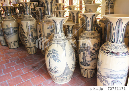 Ceramic products Ceramic products 70771171
