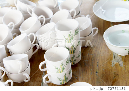 Ceramic products Ceramic products 70771181