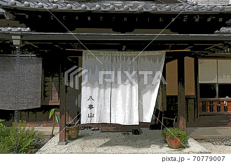 八事・興正寺・点景 70779007