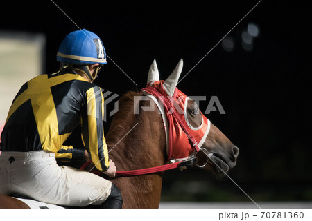 夜の佐賀競馬 70781360