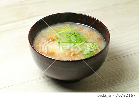 味噌汁､なめこ汁 70782167