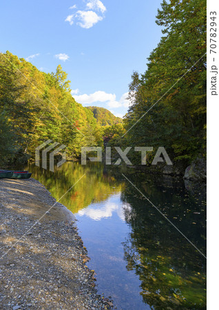 秋の定山渓 舞鶴の瀞(カヌー乗り場) 秋の定山渓 舞鶴の瀞(カヌー乗り場) 70782943