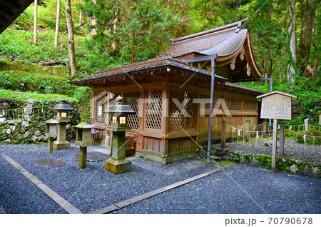 貴船神社奥宮　本殿 70790678