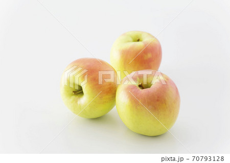 ぐんま名月　りんご　果物 70793128
