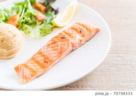 grilled salmon steak with mash potato and vegetable grilled salmon steak with mash potato and vegetable 70798333