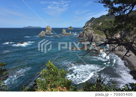(山口県)　青海島　海上アルプスの奇岩 70805400