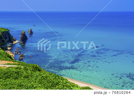 京都　丹後半島　屏風岩　　 70810264