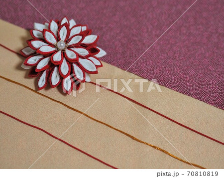 和風つまみ細工(赤)花 和風つまみ細工(赤)花 70810819